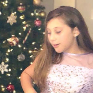 Meet your Posher, Lexi the